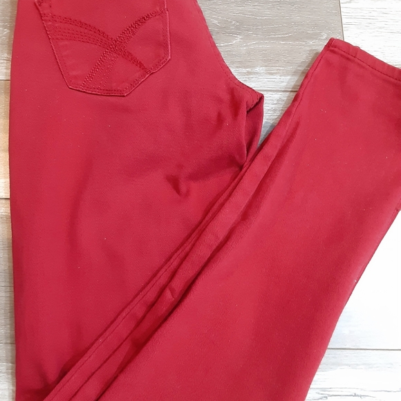 Red skinny jeans - Picture 5 of 8